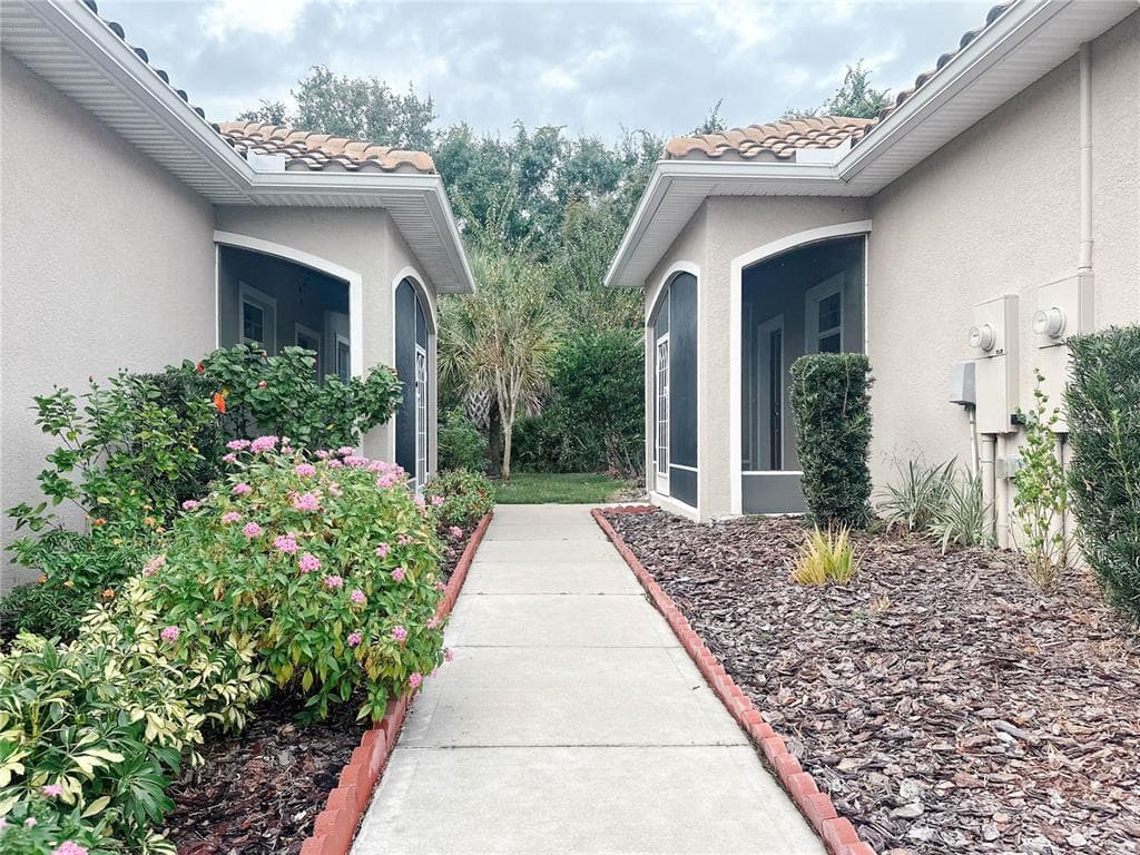 29823 GANGA WAY, WESLEY CHAPEL, FL 33543 photo 3