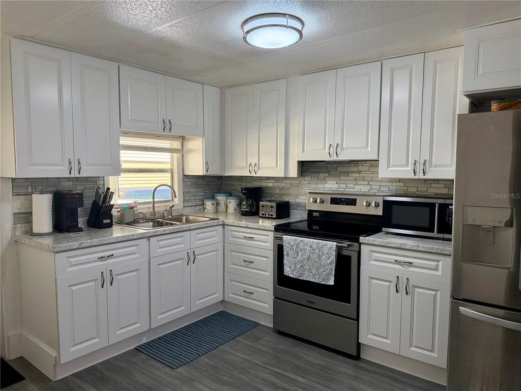 10399 67TH Avenue Unit 78, SEMINOLE, FL 33772 photo 4