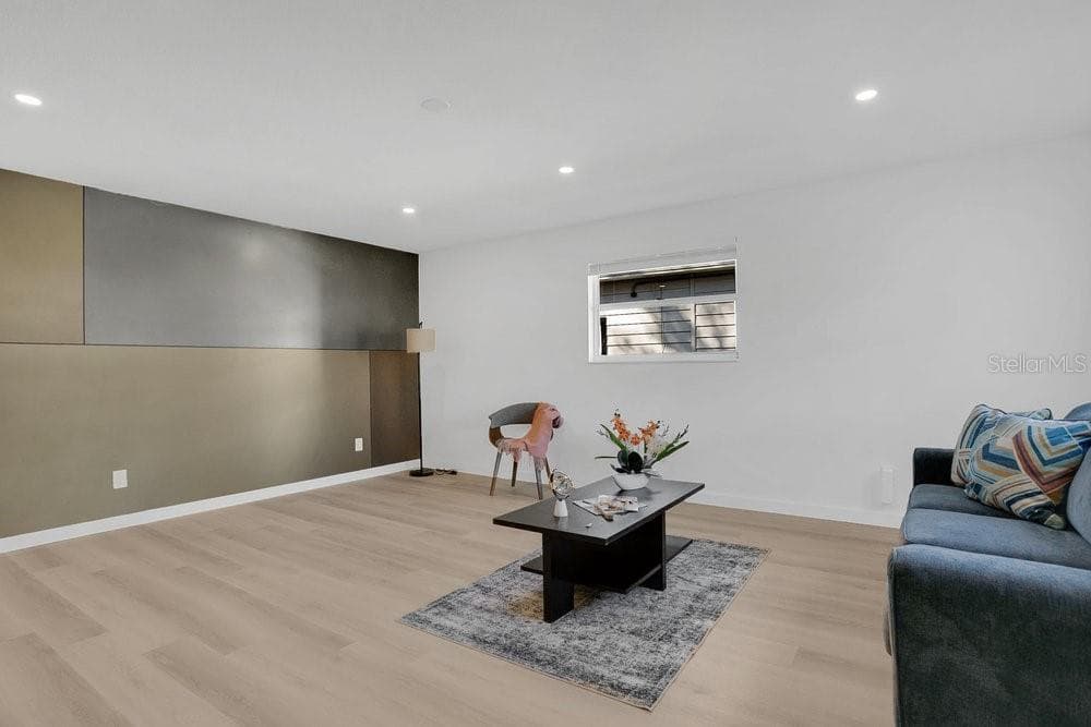 3110 11TH Avenue N, Street PETERSBURG, FL 33713 photo 3