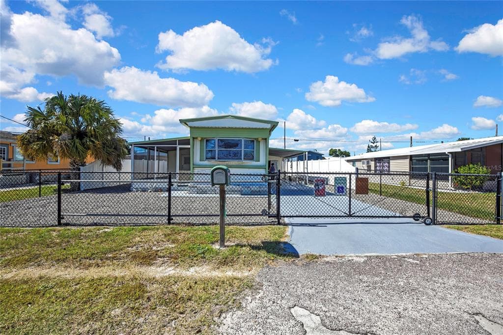 1841 Holiday Drive, Holiday, FL, 34691