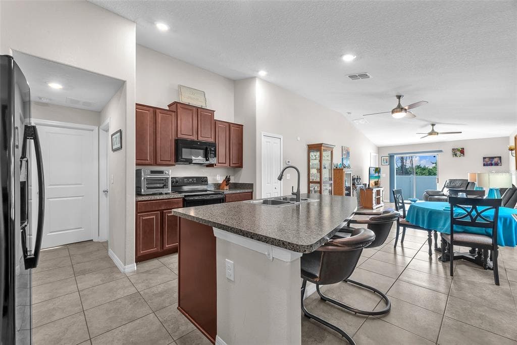 10262 CARLOWAY HILLS DRIVE, WIMAUMA, FL 33598 photo 4