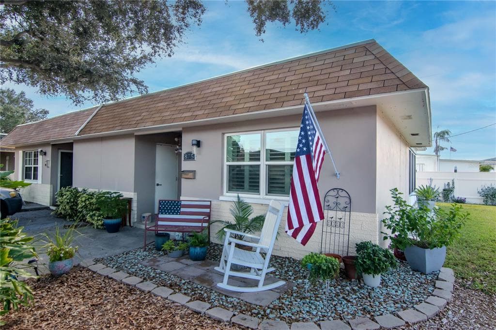 875 SKY LOCH DRIVE, DUNEDIN, FL 34698 photo 3