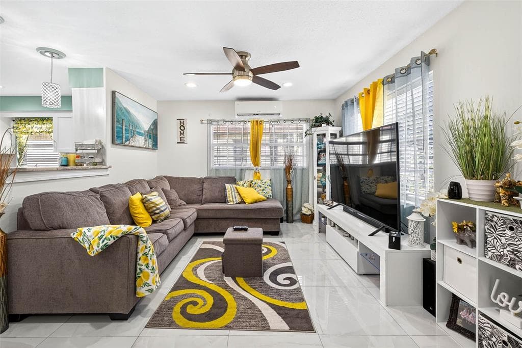 3710 HAMILTON AVENUE, TAMPA, FL 33604 photo 5