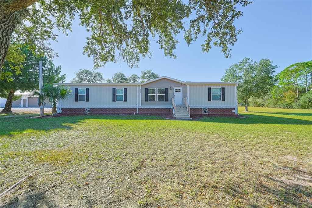 12124 REDROSE AVENUE, WEEKI WACHEE, FL 34614 photo 3