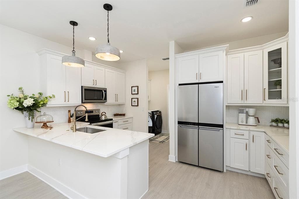 8103 KLONDYKE STREET, TAMPA, FL 33604 photo 5