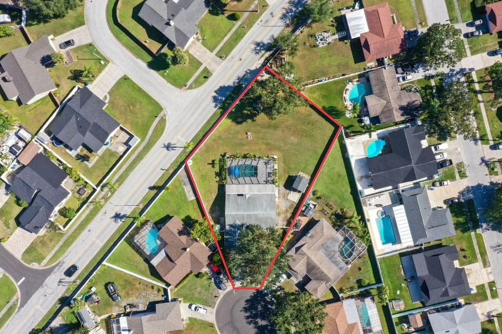 6502 RANGER DRIVE, TAMPA, FL 33615 photo 2