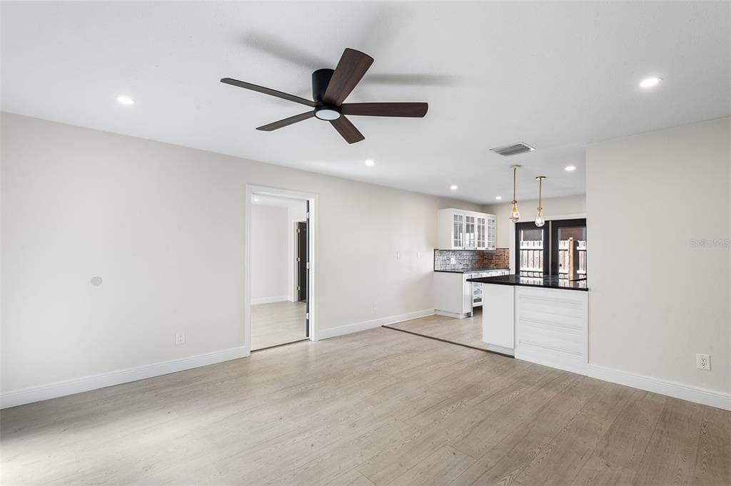 810 22ND STREET, Street PETERSBURG, FL 33713 photo 5