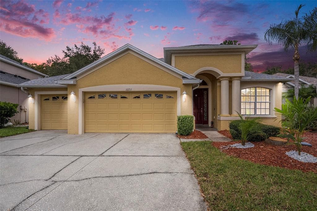 10711 PEARL BERRY LOOP, LAND O LAKES, FL 34638