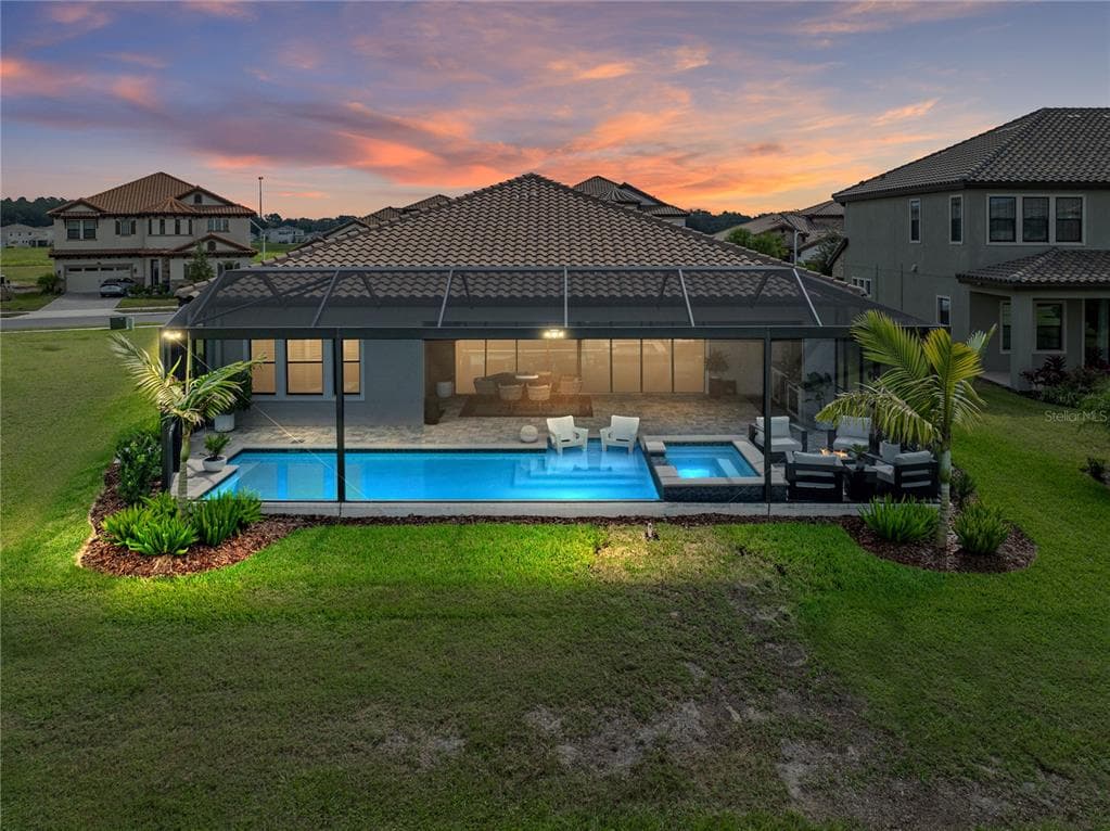 10877 RUSTIC TIMBER Loop, SAN ANTONIO, FL 33576 photo 2