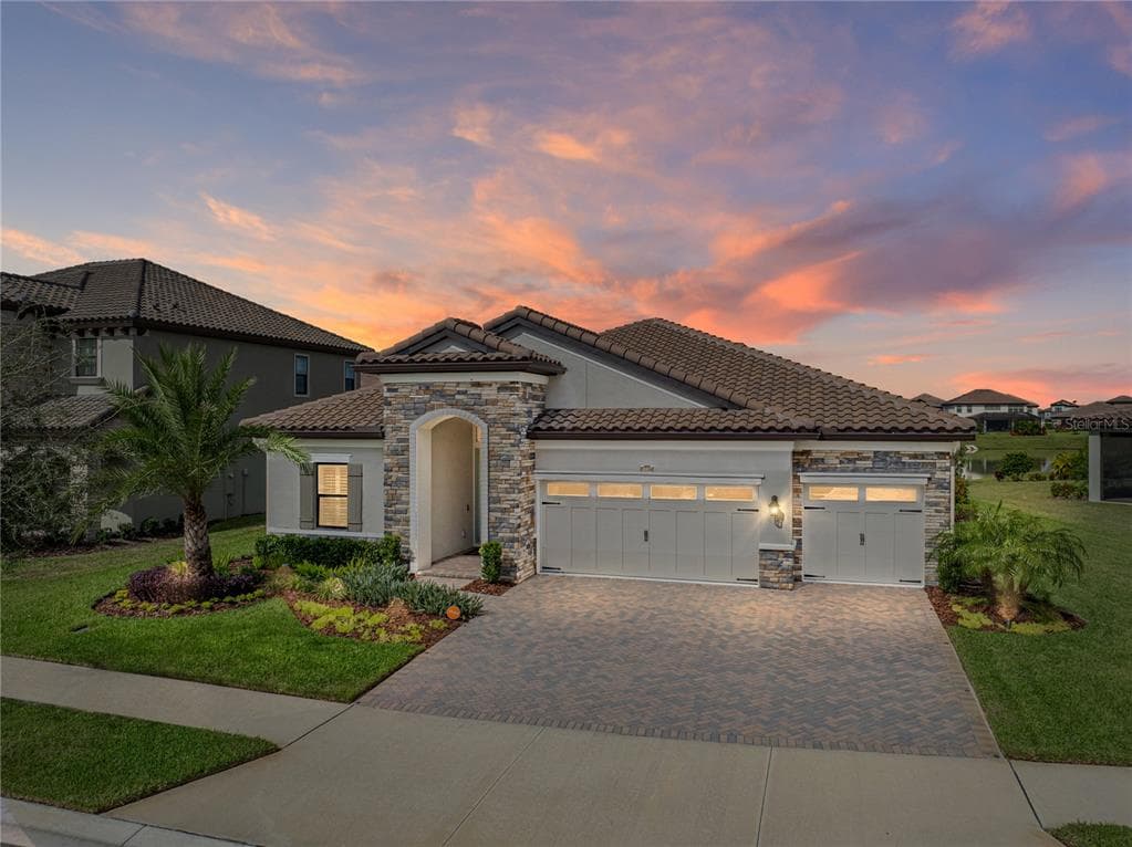 10877 RUSTIC TIMBER Loop, SAN ANTONIO, FL 33576