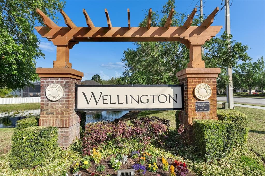 18734 BURNDALL COURT, LAND O LAKES, FL 34638 photo 2