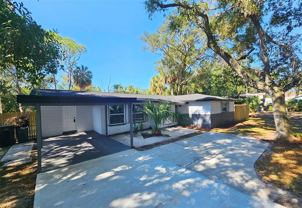 9218 MEMORIAL HIGHWAY, TAMPA, FL, 33615 photo 2