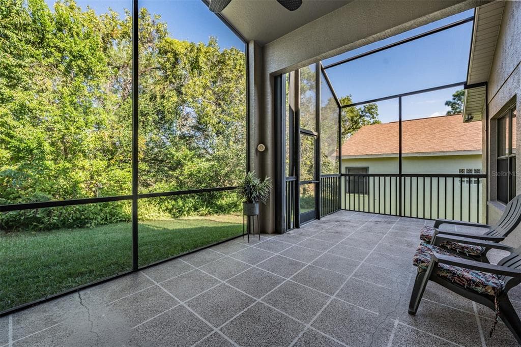 525 BENT OAK COURT, SPRING HILL, FL 34609 photo 5