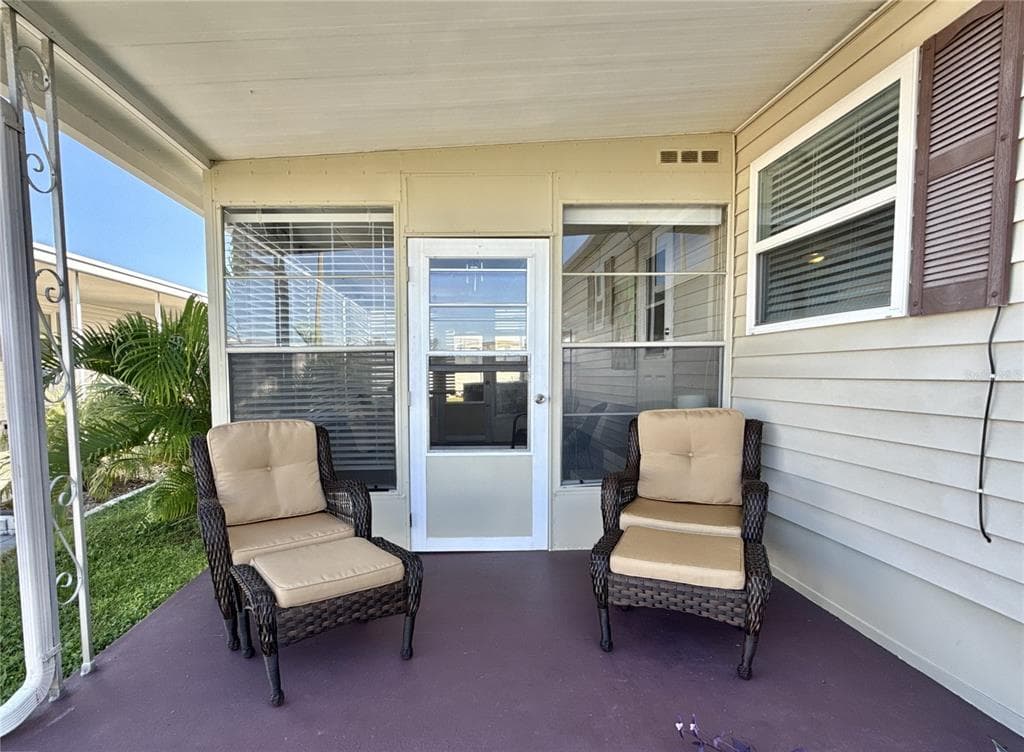 7257 MOUNT GEORGETOWN DRIVE Unit 565, Street PETERSBURG, FL 33702 photo 2