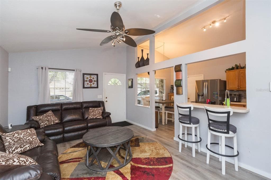 7703 ROBERT E LEE ROAD, TAMPA, FL 33637 photo 5