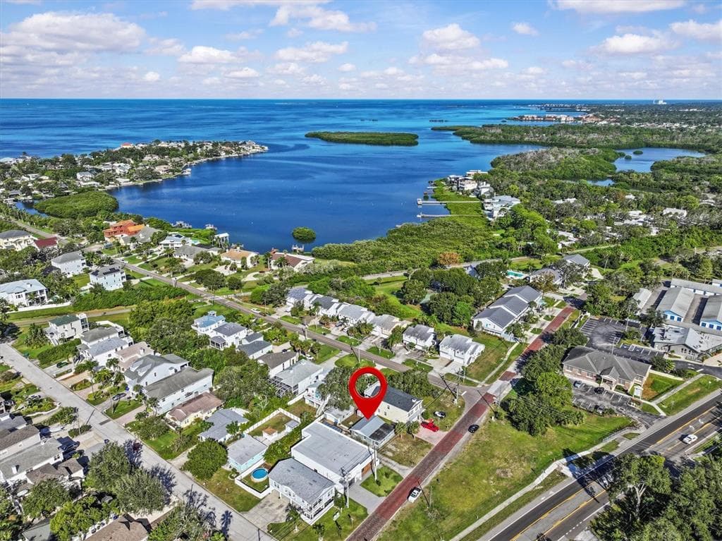 3307 DE SOTO BOULEVARD, PALM HARBOR, FL 34683 photo 2