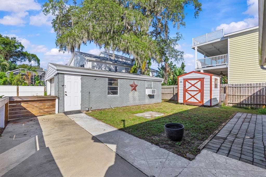 3307 DE SOTO BOULEVARD, PALM HARBOR, FL 34683 photo 3