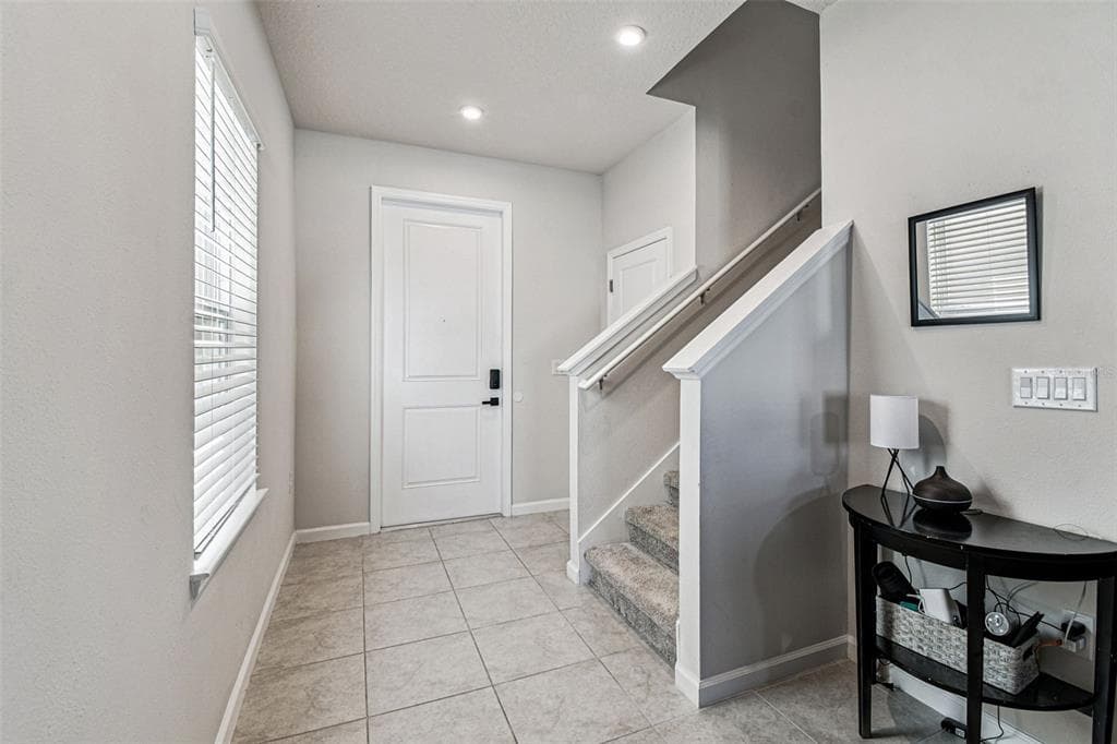 19043 PEBBLE WOOD LANE, SPRING HILL, FL 34610 photo 4