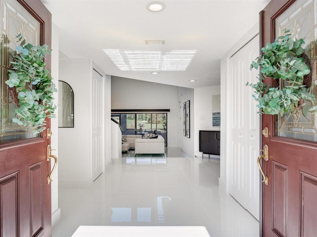 1057 ROYAL TROON COURT, TARPON SPRINGS, FL 34688 photo 5