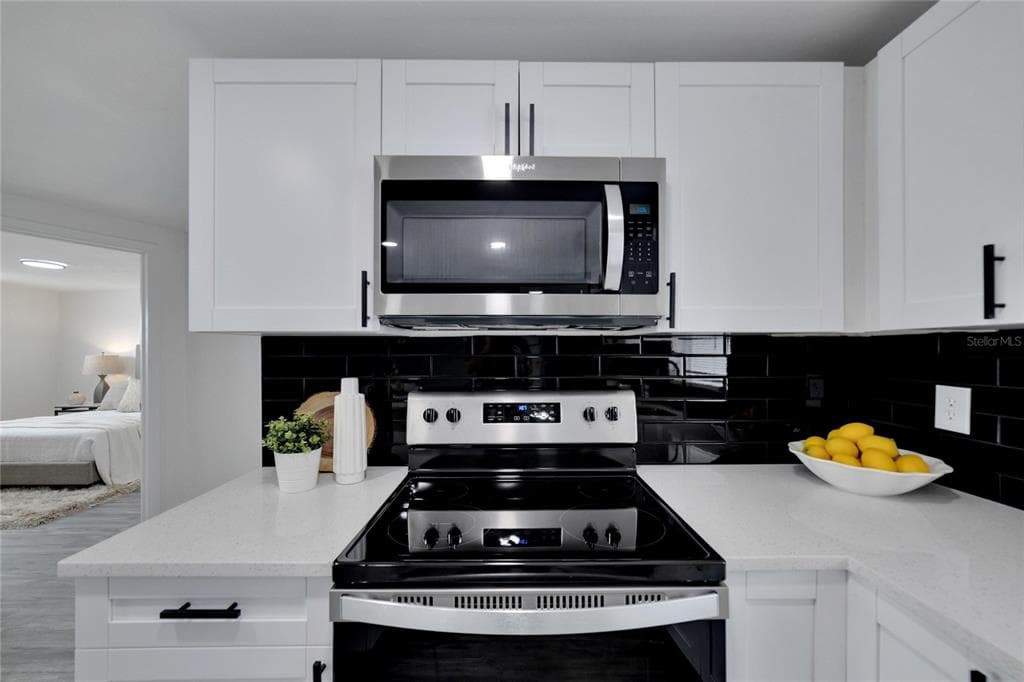 4012 VALENCIA Drive, NEW PORT RICHEY, FL 34652 photo 4