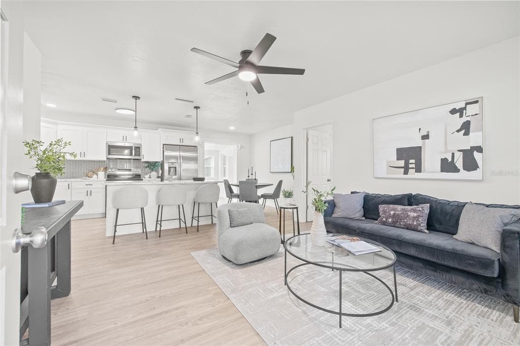 4228 BAY VISTA AVENUE, TAMPA, FL, 33611 photo 2