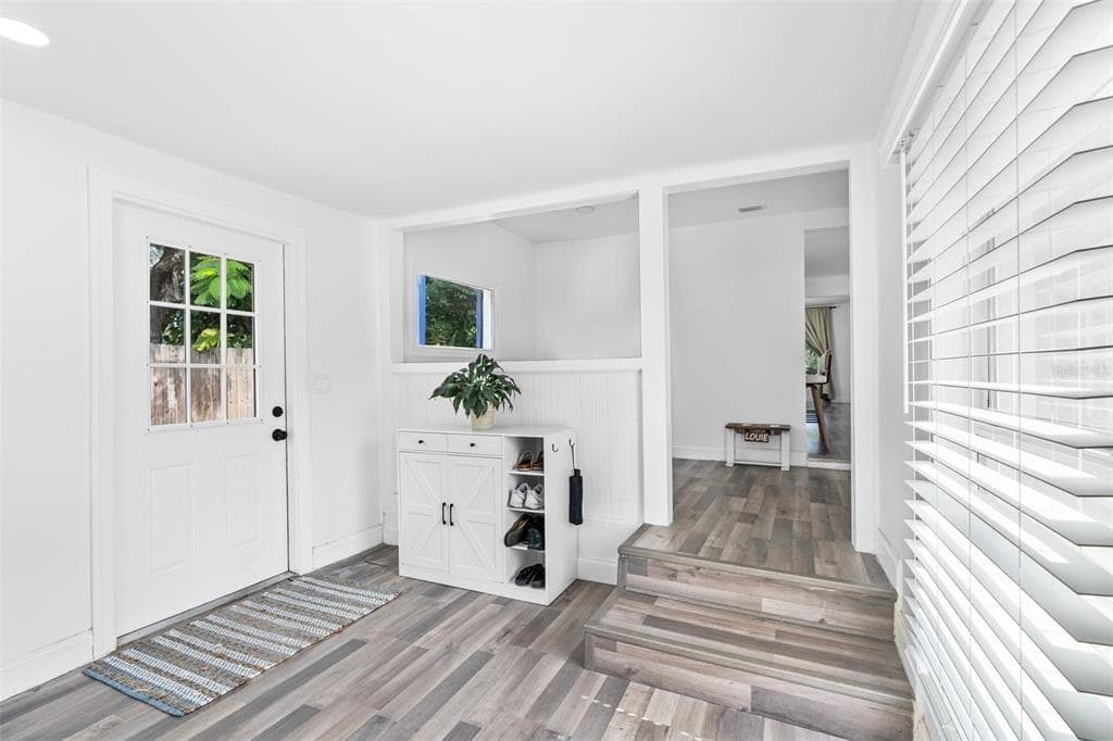 2201 50TH Avenue, Street PETERSBURG, FL 33714 photo 5