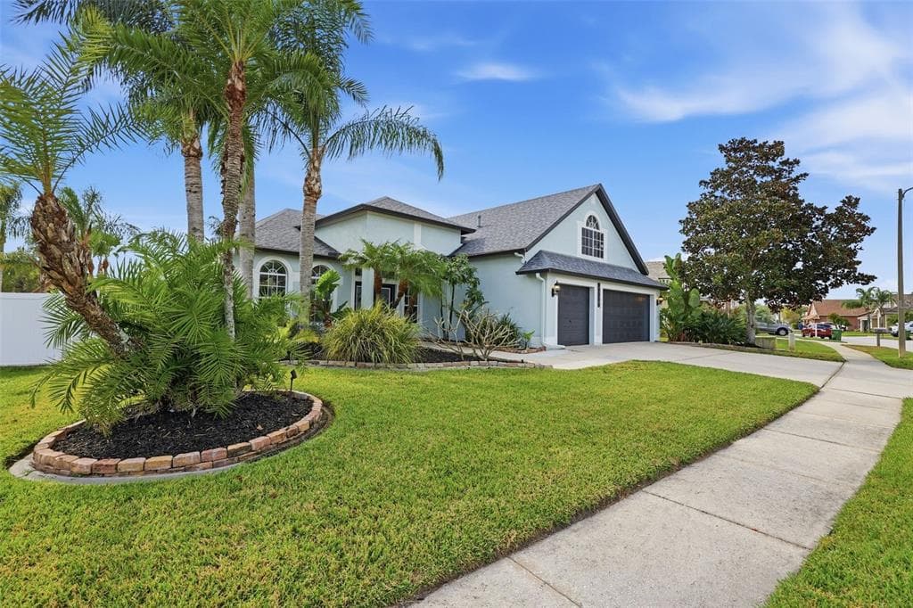 4746 CARROWAY DRIVE, LAND O LAKES, FL 34639 photo 2