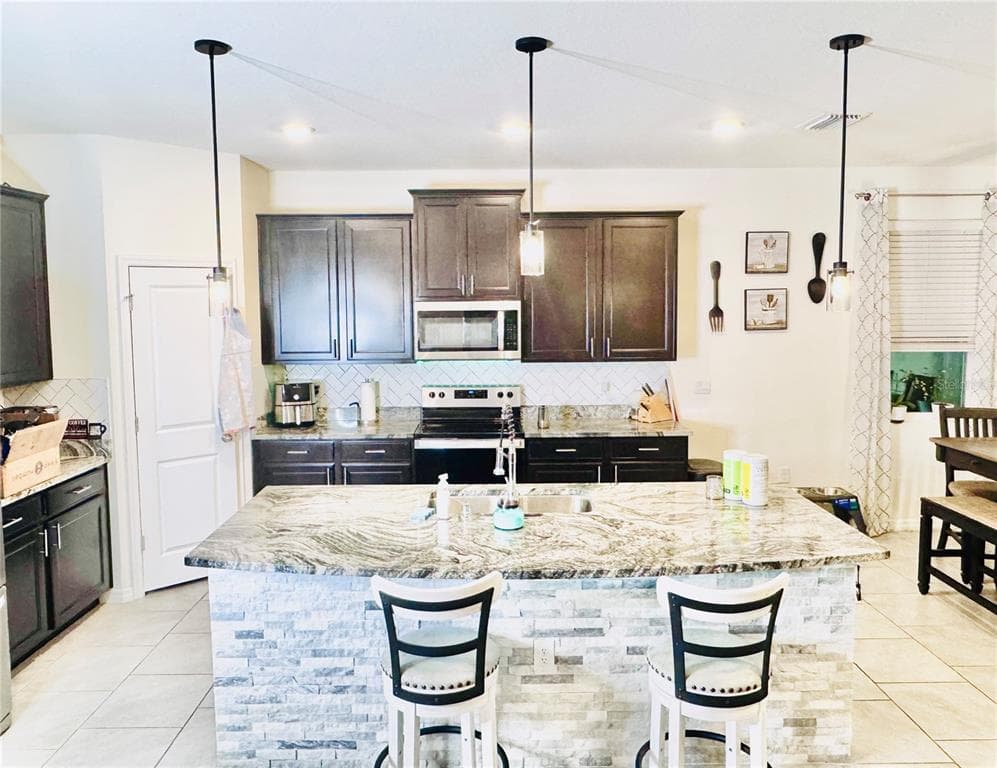 10801 TALLY FAWN LOOP, SAN ANTONIO, FL 33576 photo 3