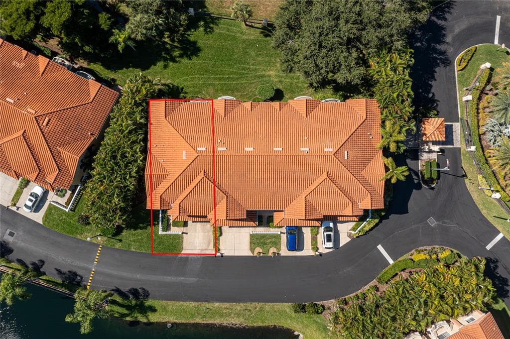 6249 VISTA VERDE Drive, Street PETERSBURG, FL 33707 photo 3