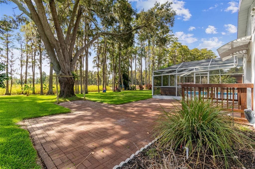 210 LAKE HOBBS ROAD, LUTZ, FL 33548 photo 3