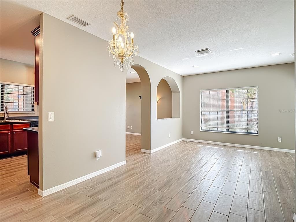 1046 TULLAMORE DRIVE, WESLEY CHAPEL, FL 33543 photo 5