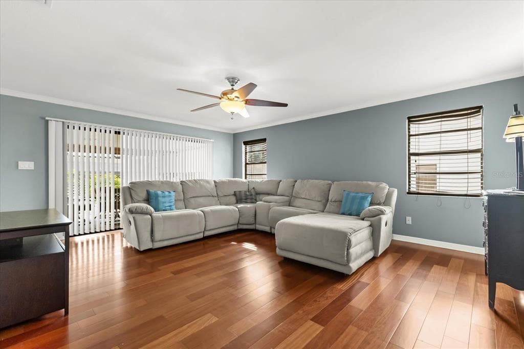 1561 MAC CHARLES Court, DUNEDIN, FL 34698 photo 2