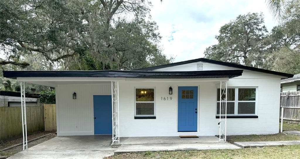 1619 MARKS DRIVE, TAMPA, FL 33604