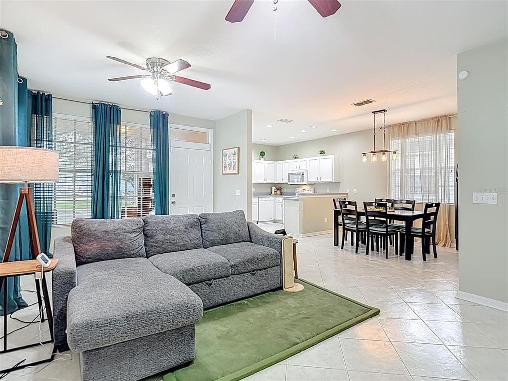 6353 ASHVILLE Drive, ZEPHYRHILLS, FL 33542 photo 4