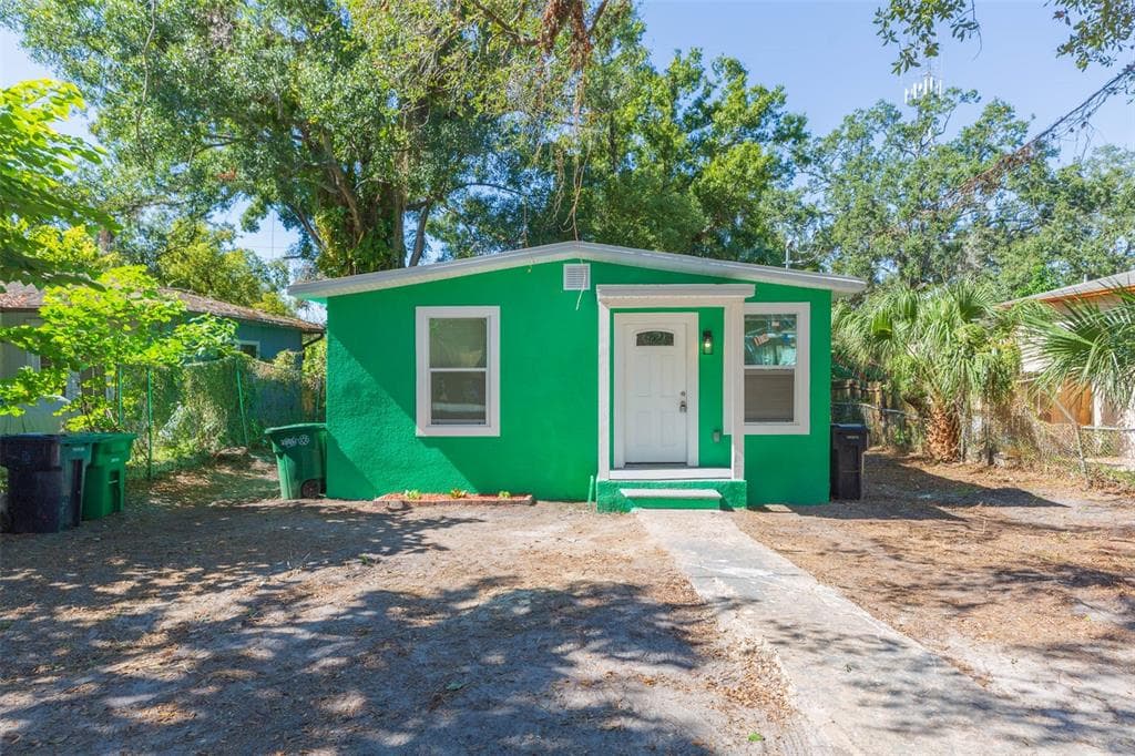 8204 10TH, TAMPA, FL 33604 photo 2