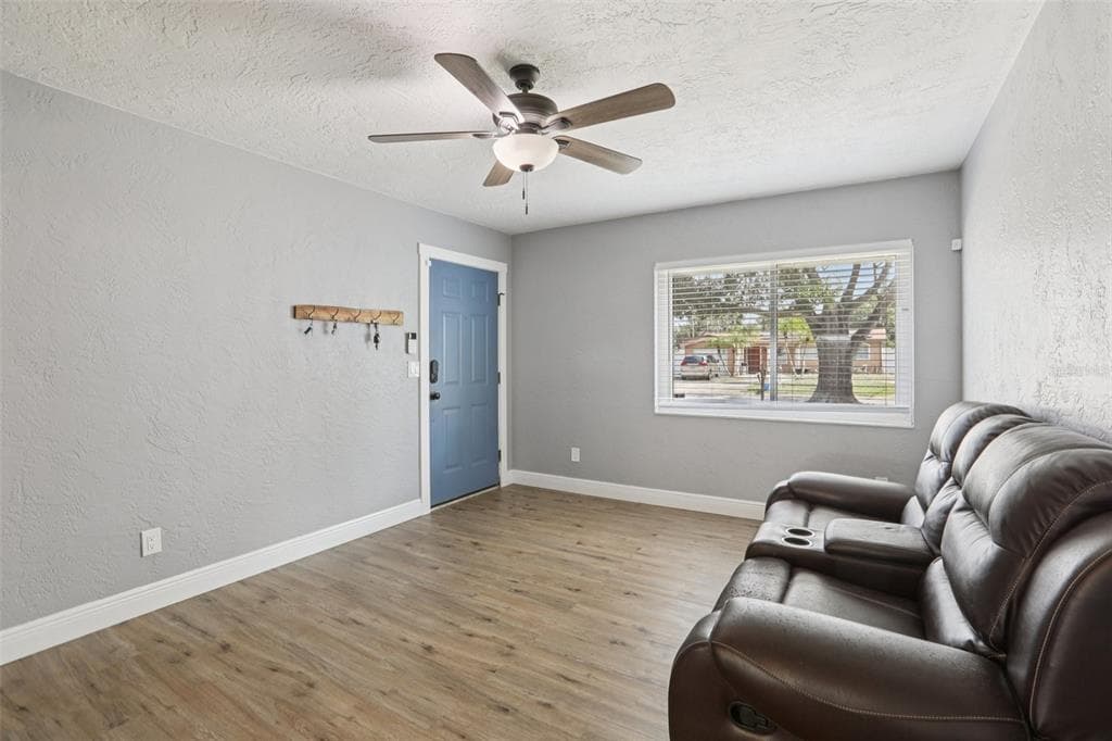 8788 56TH WAY, PINELLAS PARK, FL 33782 photo 3