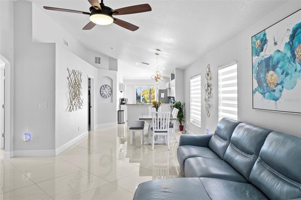 11211 PLACID LAKE COURT, RIVERVIEW, FL 33569 photo 3