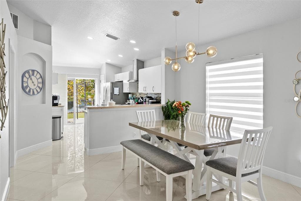 11211 PLACID LAKE COURT, RIVERVIEW, FL 33569 photo 4