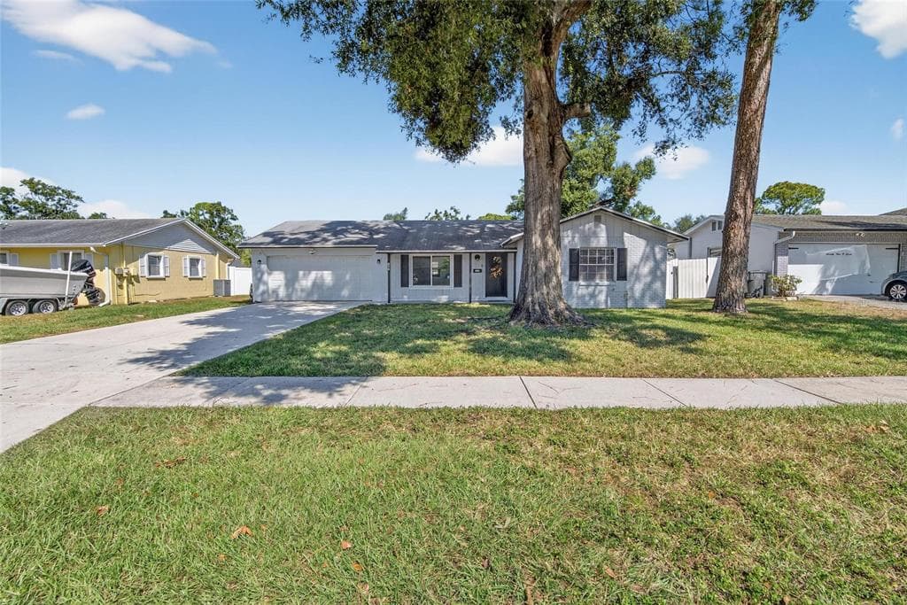 7909 WEST POCAHONTAS AVENUE, TAMPA, FL 33615 photo 4