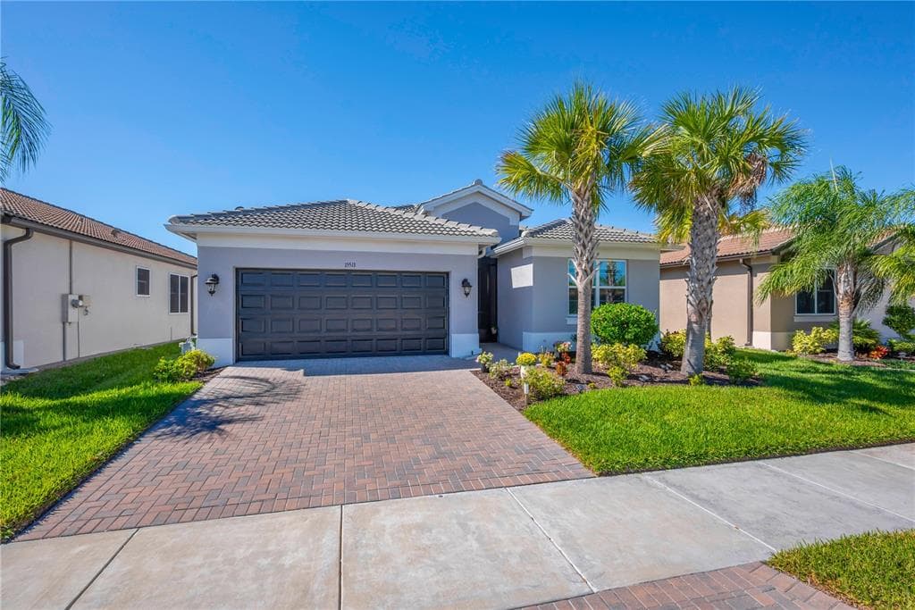 15513 SANTA POLA Drive, WIMAUMA, FL 33598 photo 2