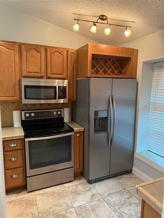 3888 EL CAMINO COURT, LARGO, FL 33771 photo 4