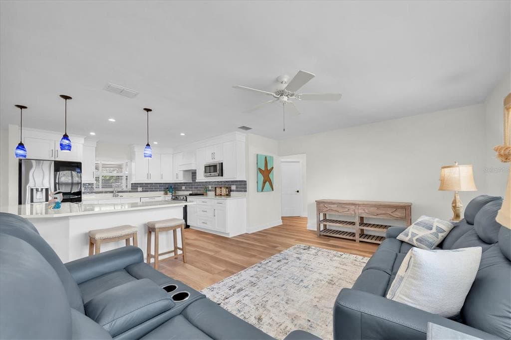 4812 VENETIAN PLACE, Street PETERSBURG, FL 33703 photo 5