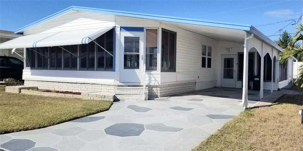 3835 LOMI LOMI DRIVE, HOLIDAY, FL 34691 photo 4