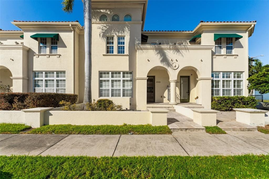 2555 PLATT STREET, TAMPA, FL 33609 photo 2