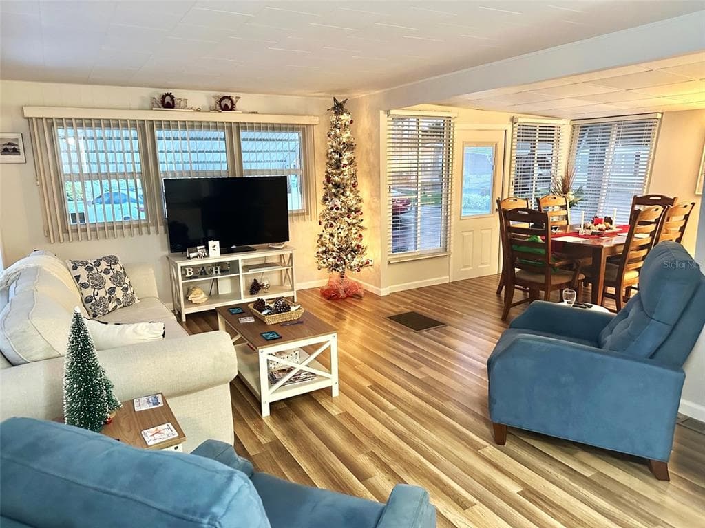 2000 BAY DRIVE Unit 100, LARGO, FL 33771 photo 5