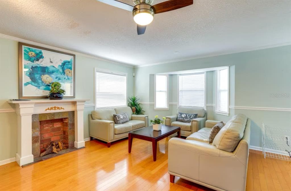 11204 126TH AVENUE, LARGO, FL 33778 photo 4