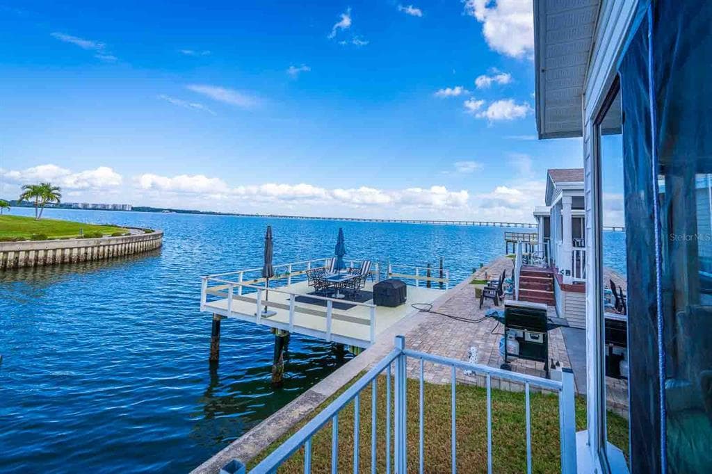 18675 HIGHWAY 19, CLEARWATER, FL 33764 photo 3