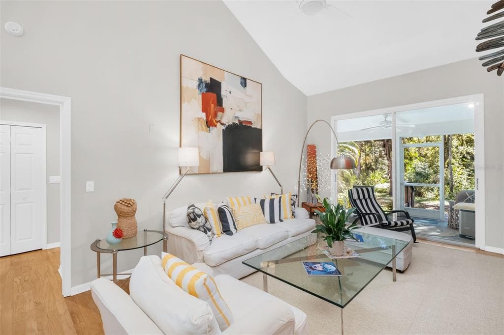 306 FAN PALM COURT, Street PETERSBURG, FL 33703 photo 5