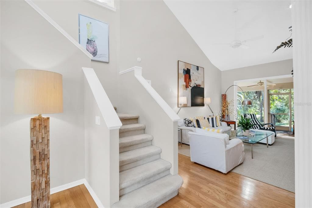 306 FAN PALM COURT, Street PETERSBURG, FL 33703 photo 4