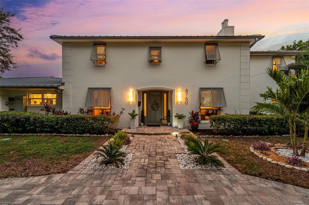 6760 29TH STREET, Street PETERSBURG, FL 33712 photo 2